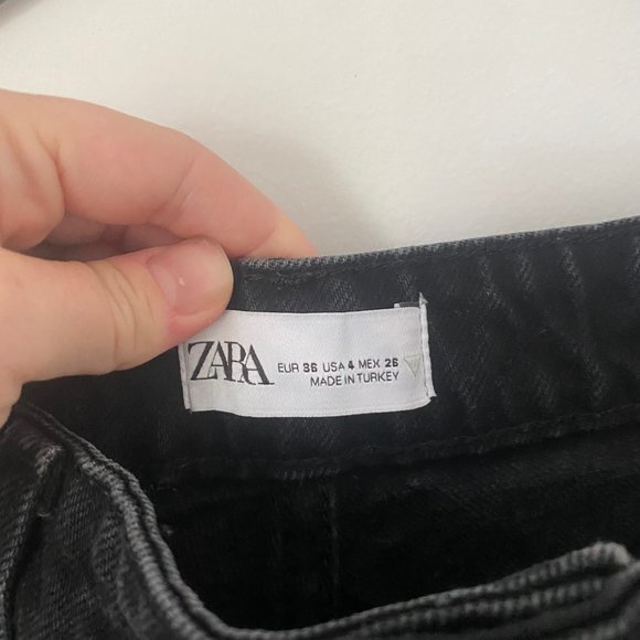 Zara Wide Legged Ripped Jeans - Picture 5 of 7